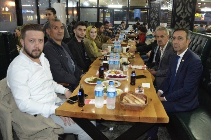 CHP'liler iftarda buluştu