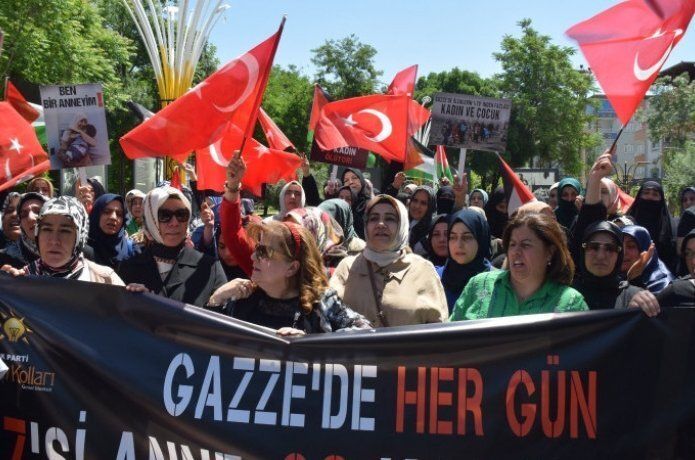 Gazzelli anneler, anneler gününde anılacak