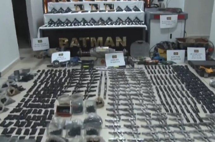 Silah kaçakçılarına operasyon