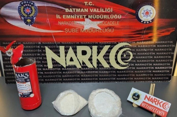 Yangın söndürme tüpünden uyuşturucu çıktı