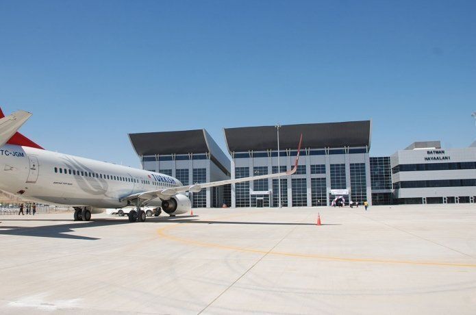 57 Bin kişi uçakla seyahati tercih etti