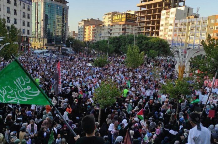 Filistin için "binler bir" oldu