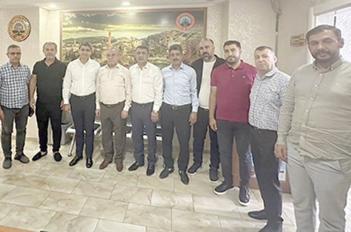 Ekmen “emekliyi açlığa mahkum etmeyin”