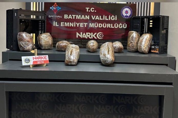 Bilgisayar kasasından uyuşturucu çıktı