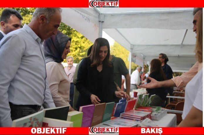 Batman’da ilk Kürtçe Kitap Fuarı başladı