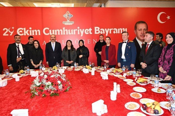 101. Yıl resepsiyonu