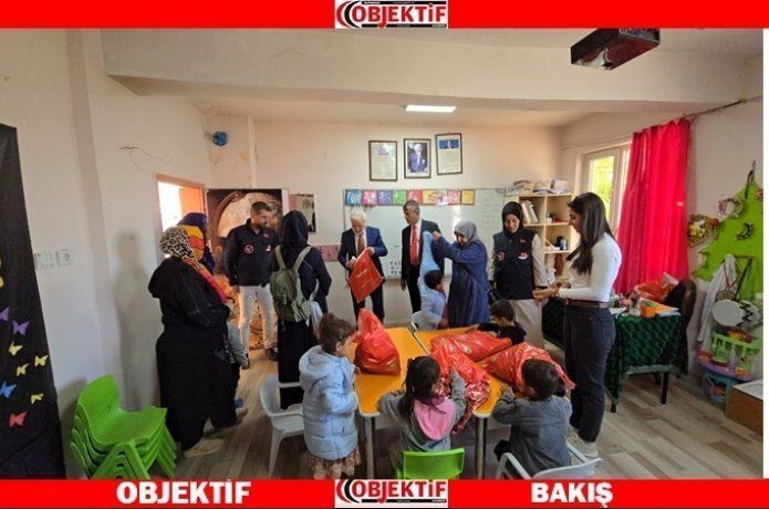 Batman Siirtliler Derneği’nden Köy Okullarına Sıcak Destek