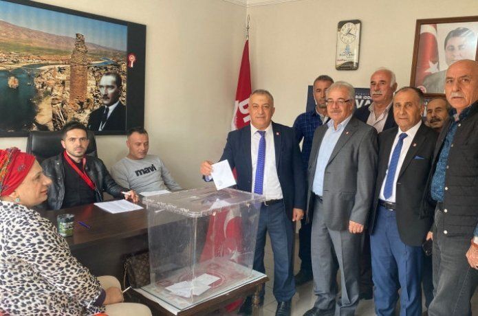 Güneş yeniden başkan