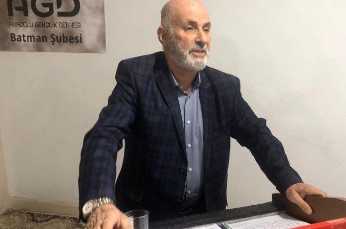 "Sağlık bakanı derhal istifa etmelidir"