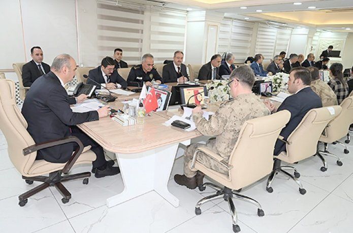 Vali Canalp “güçlü aile sağlıklı toplumun temelidir”