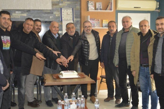 Batman Demokrat haber '12' yaşında