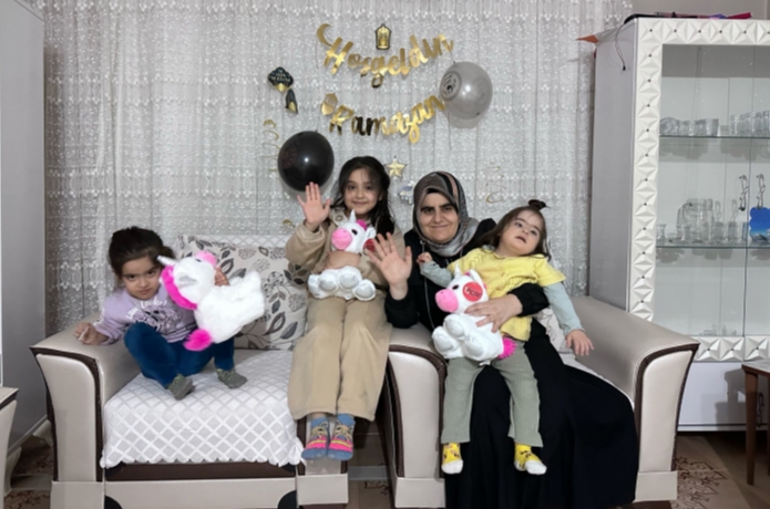 AK Parti Kadın Kolları’ndan Gönül Sofraları Buluşmaları