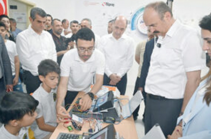 Eğitimde dijital dönüşüm hız kazandı
