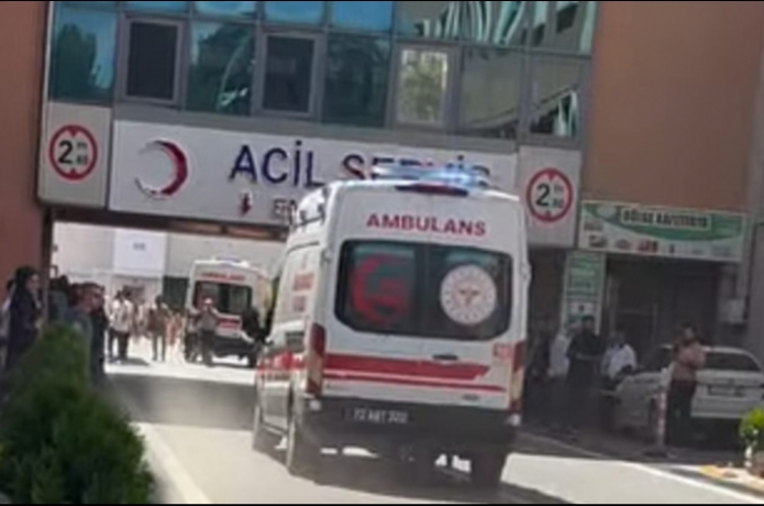 Balkon faciası; 3 ölü, 6 yaralı
