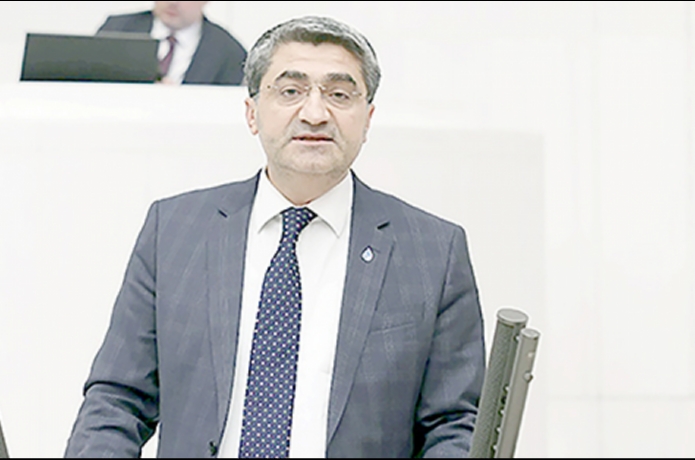 “Kıymetli heyetin vefatı acı bir kayıptır”