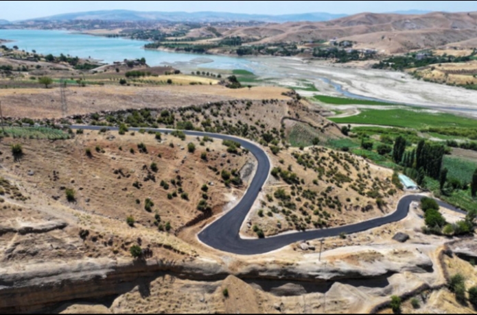 Sason’da Ulaşım Rahatlıyor: Gölbaşı Mezrasına Güvenli ve Konforlu Yol