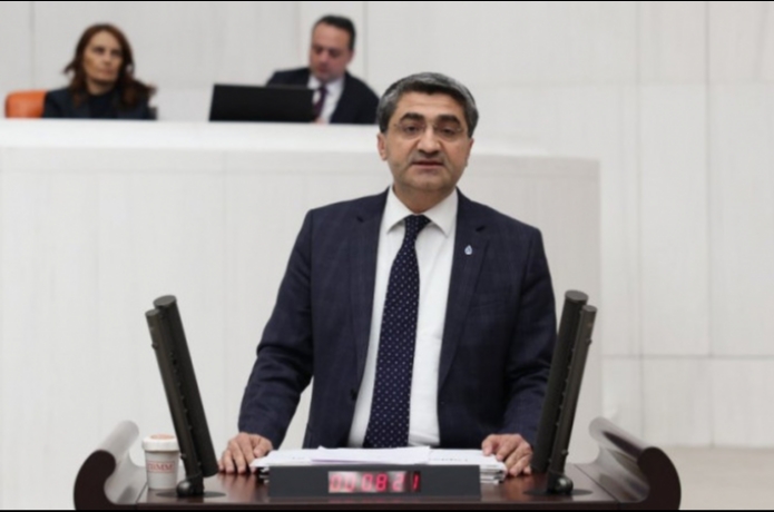 Ekmen, “adaletin güvenilirliği %30’lara düştü”
