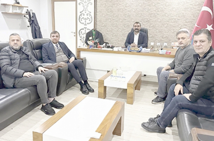 Çiçek’ten petrol-İş’e ziyaret