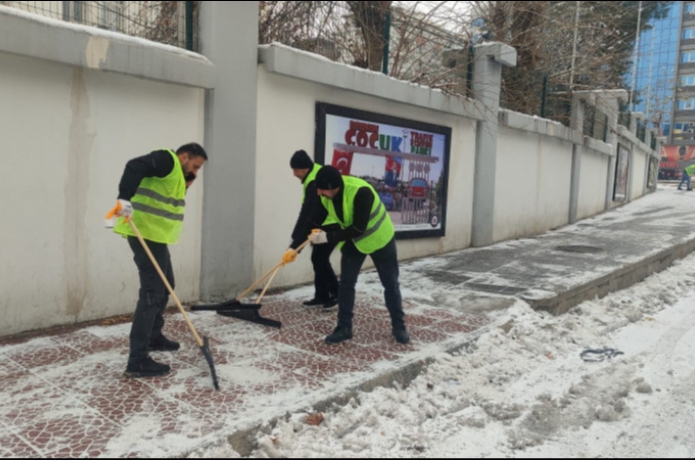 Batman Valiliği açıkladı : eğitime bir gün daha tatil