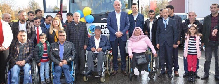 Engelli vatandaşlar için yarım otobüs alındı