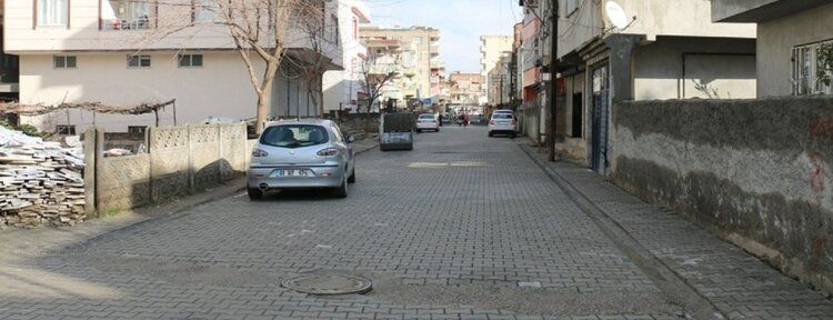 Cumhuriyet Mahallesinde parke çalışmaları