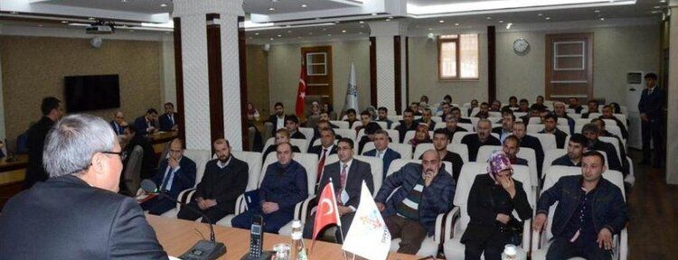 Vali Deniz Halk Günü Toplantısı'nda vatandaşların sorunlarını dinledi