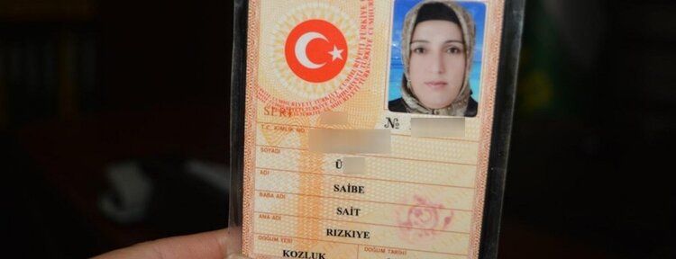 Yerde bulduğu altının sahibini arıyor