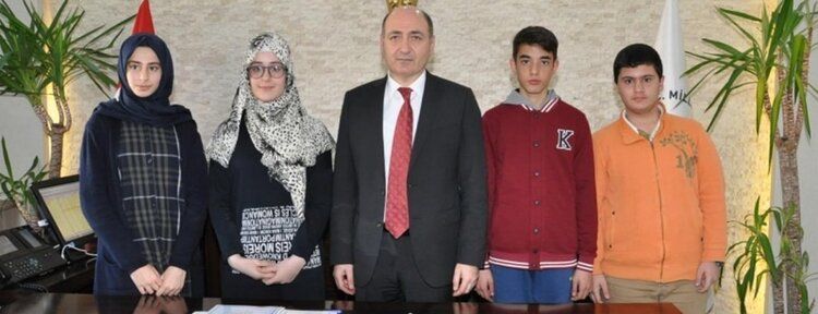"En iyi bilgi hayata dair olan bilgidir"