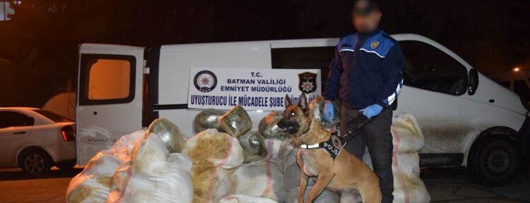 Batman'da 477 kilogram esrar ele geçirildi