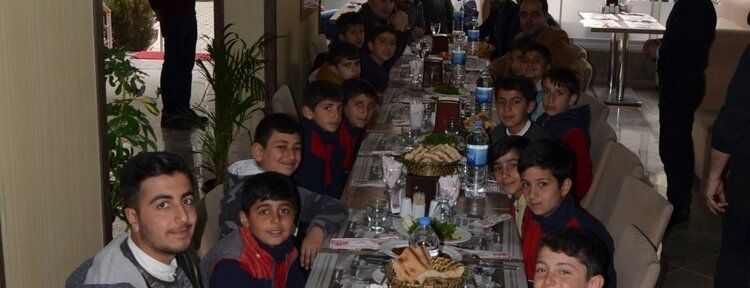 İl birincileri yemekte buluştu