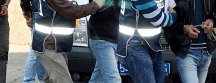 Molotof hazırlığı ve saldırısı yaptığı iddia edilen 3 kişi tutuklandı
