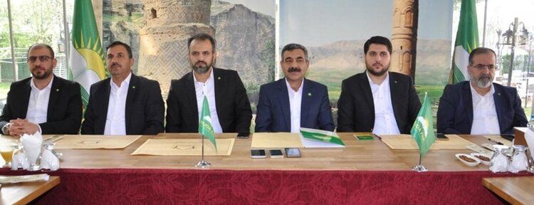"İdlib'deki katliamın nedeni ümmetin bir araya gelmemesidir"