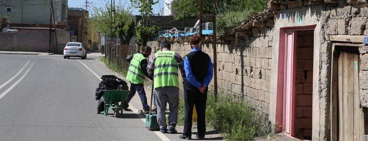 Üç mahallede özel temizlik