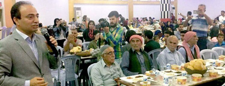 HDP’nin iftar yemeğine Baydemir katıldı