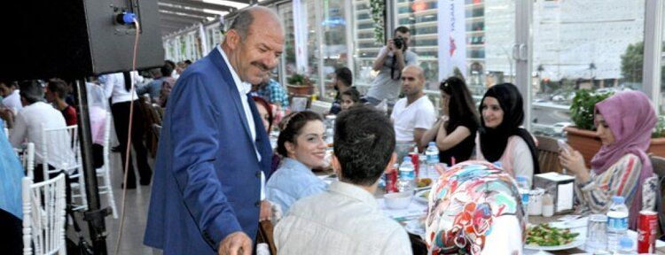 Yaşam Hastanesi çalışanlarını iftarda ağırladı
