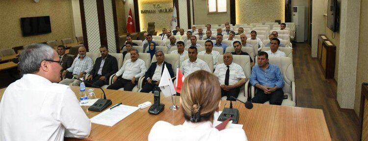 Batman Valisi 15 Temmuz için STK temsilcileriyle bir araya geldi