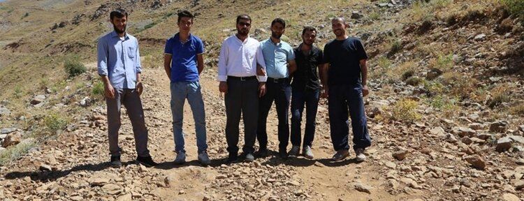 "2017 Türkiye’sinde yaşıyoruz ve maalesef yüzlerce köy yolu asfaltsız"