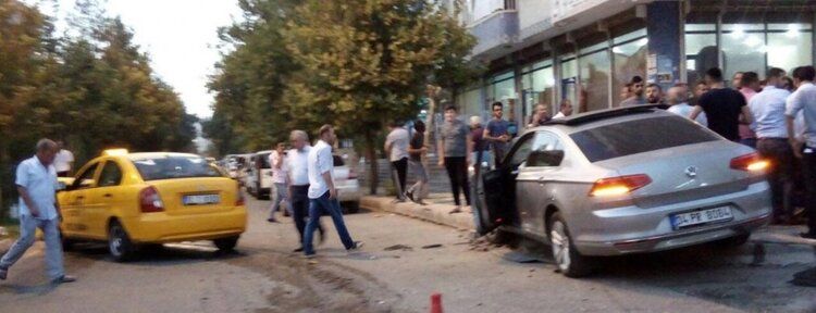 Batman'da trafik kazası: 3 yaralı