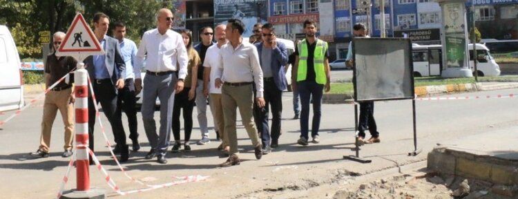 Başkan Vekili Aksoy, çalışmaları yerinde denetledi