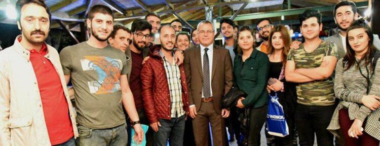 Vali Deniz Üniversite öğrencileri ile bir araya geldi
