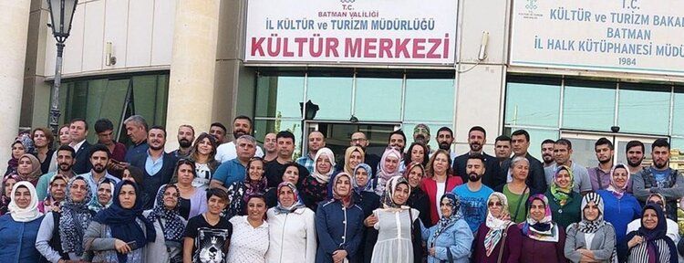 Usta öğreticiler de taşeron yasasından yararlanmak istiyor