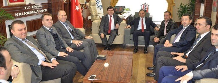 GAP Başkanı ile kaymakamlar DİKA’yı ziyaret etti