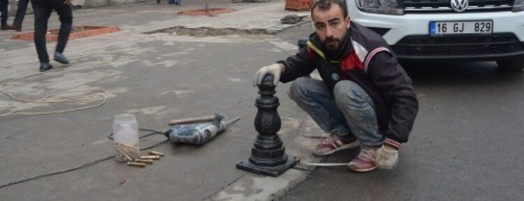 Sınır bariyerleri montajı ondan sorulur