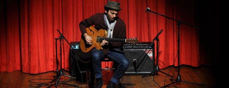 Gitar resitaline büyük ilgi