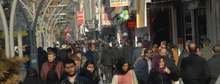 Gençlerin yüzde 40’ı bekar