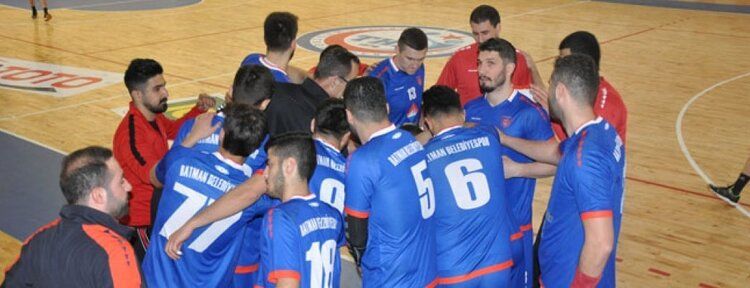 Hentbol takımı farklı skorla galip geldi