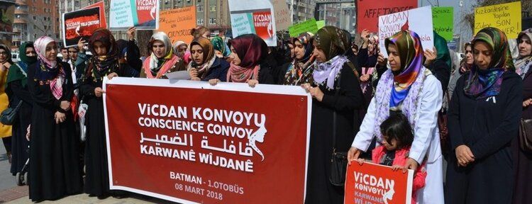Batmanlı kadınlardan ‘Vicdan Konvoyu’na destek