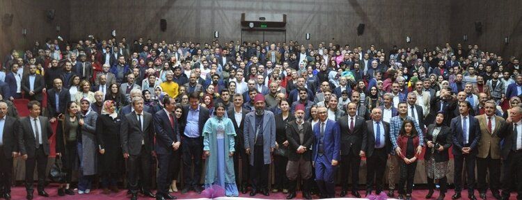 ‘Usta’ ayakta alkışlandı