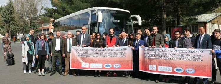 Çanakkale Zaferinin 103. Yıldönümü etkinliklerle kutlandı