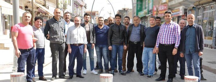 Esnaftan yolun kapatılmasına tepki
